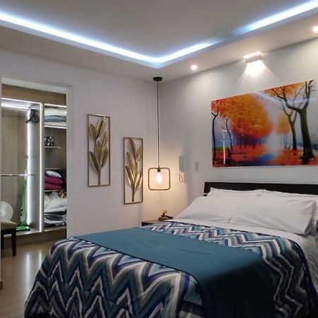 Suite De Lujo, Piso Alto, Junto Parque Carolina, Generador Electrico Кито Екстериор снимка